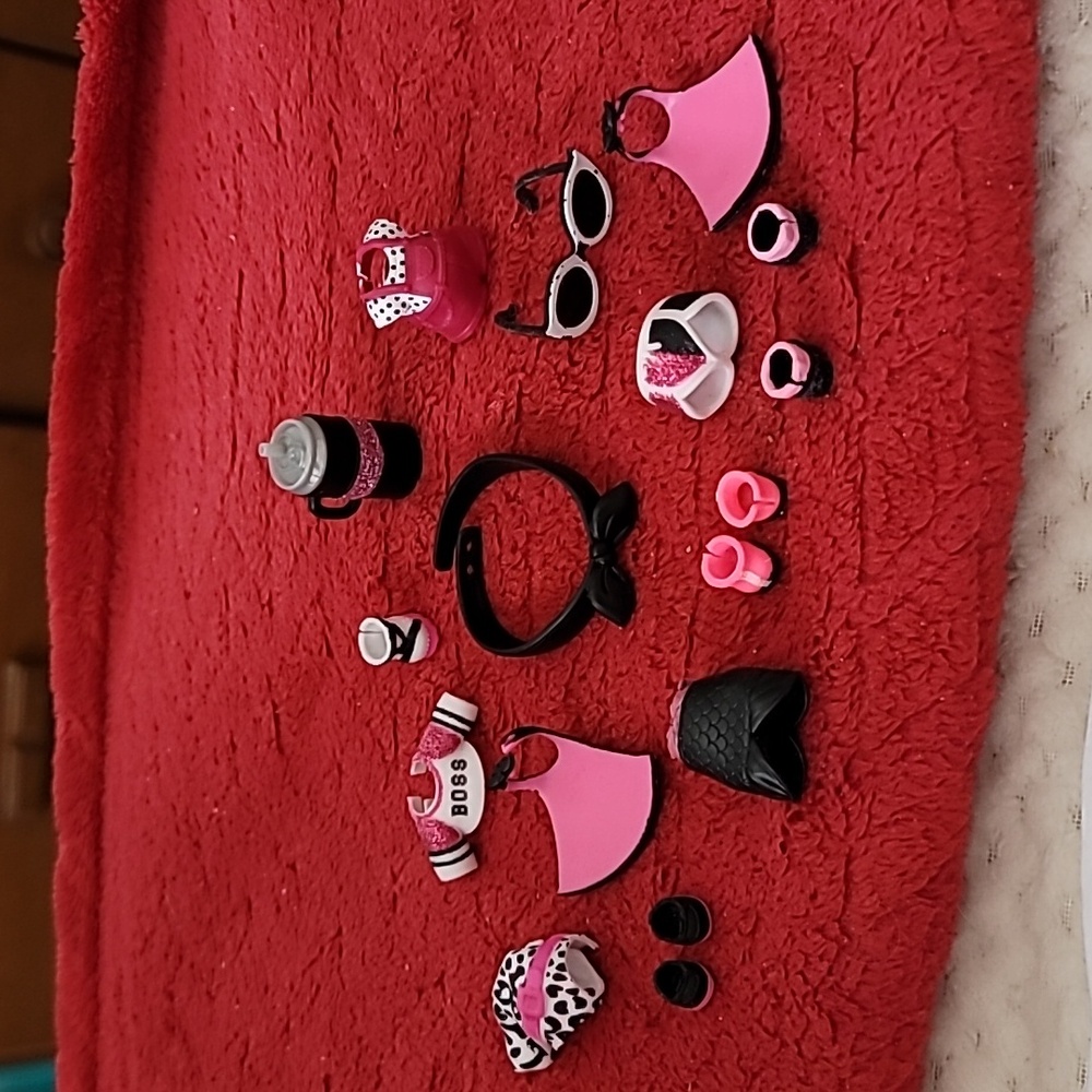 L.O.L. Surprise! Black And Pink Doll Accessory Set Of 16